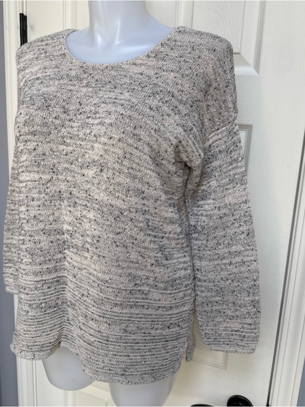 J. Jill Knit Tunic Sweater Cream Gray Textured stripes casual sz L